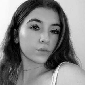 Meet your Posher, Laurence